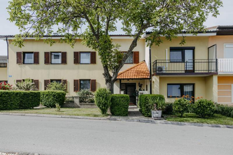 4ccc7fc4-7460-4e37-8afc-5140f98aebb8