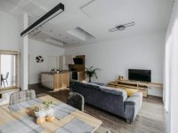 room_image.jpg