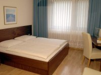 room_image.jpg