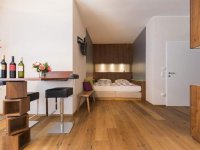 room_image.jpg