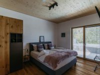 room_image.jpg