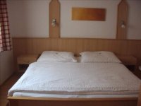 room_image.jpg