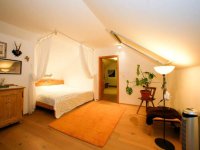 room_image.jpg