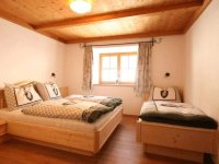 room_image.jpg