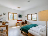 room_image.jpg