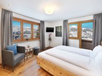 room_image.jpg