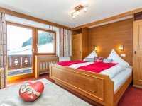 room_image.jpg