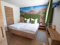 room_image.jpg