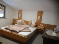 room_image.jpg