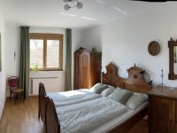 room_image.jpg
