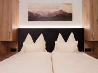 room_image.jpg
