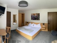 room_image.jpg
